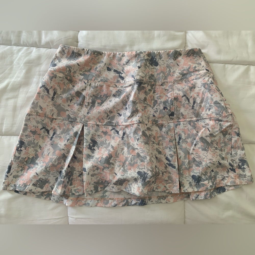 etonic tennis skirt! Built in shorts with pockets.